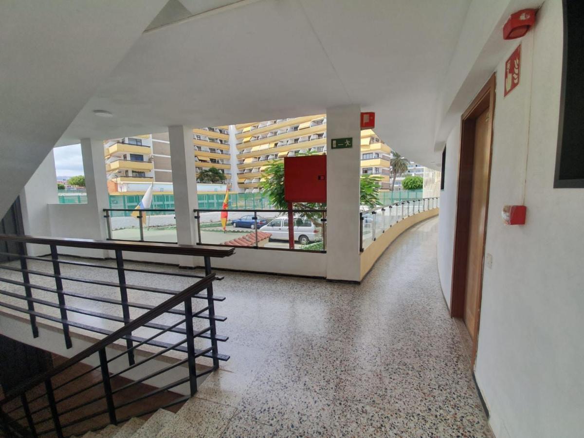 Ocean Front Cozy 2 Bedroom, 3 Beds Spacious- Netflix, Pool, Beach Lift & Fast Wifi بلايا ديل إنغلز المظهر الخارجي الصورة