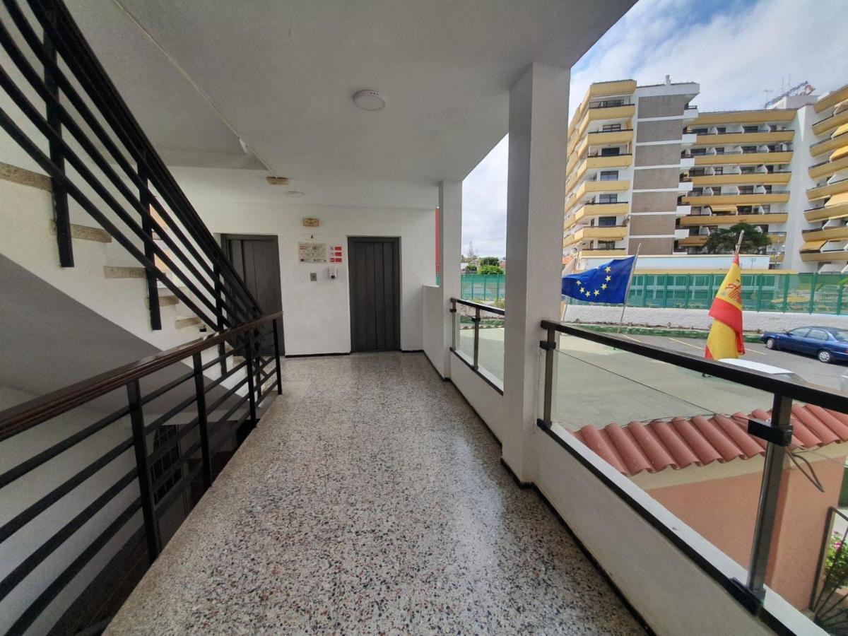 Ocean Front Cozy 2 Bedroom, 3 Beds Spacious- Netflix, Pool, Beach Lift & Fast Wifi بلايا ديل إنغلز المظهر الخارجي الصورة