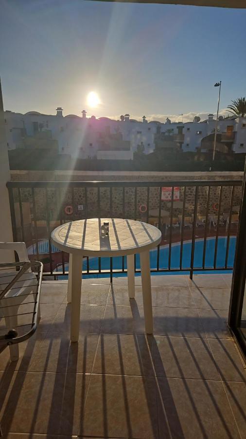 Ocean Front Cozy 2 Bedroom, 3 Beds Spacious- Netflix, Pool, Beach Lift & Fast Wifi بلايا ديل إنغلز المظهر الخارجي الصورة