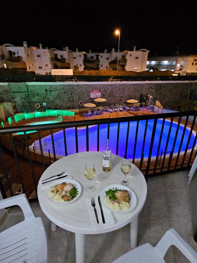 Ocean Front Cozy 2 Bedroom, 3 Beds Spacious- Netflix, Pool, Beach Lift & Fast Wifi بلايا ديل إنغلز المظهر الخارجي الصورة
