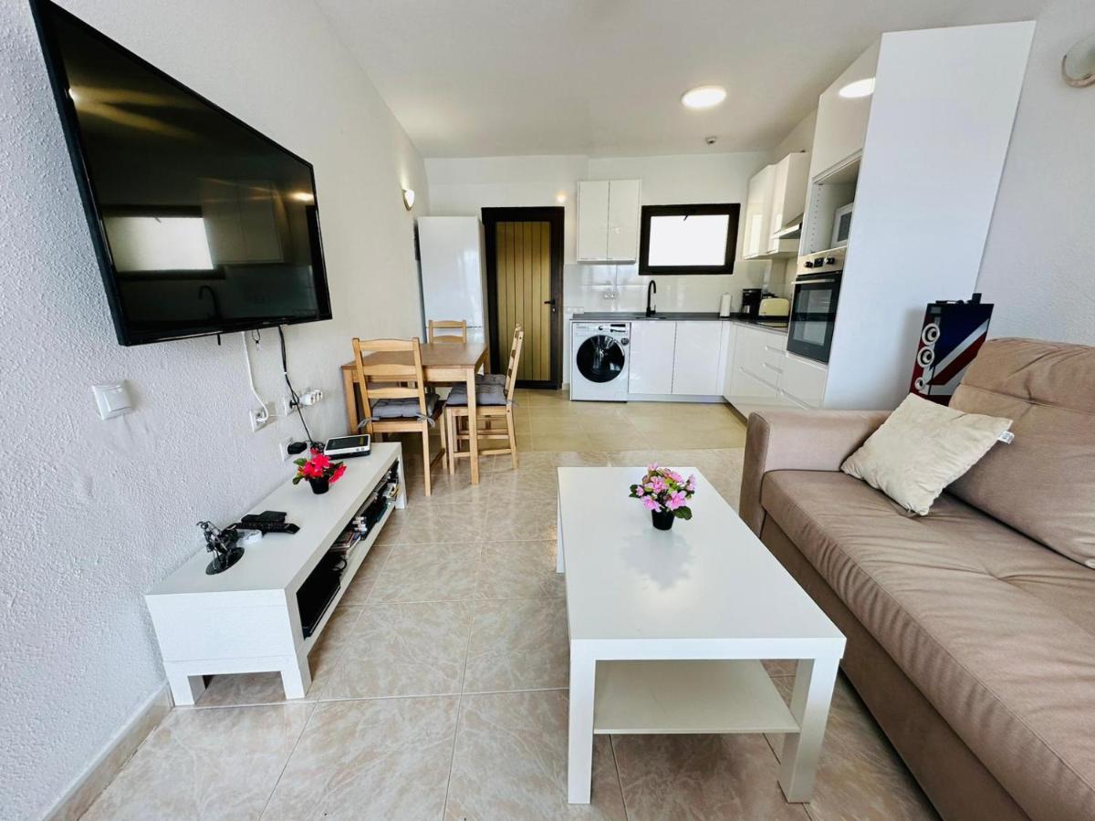 Ocean Front Cozy 2 Bedroom, 3 Beds Spacious- Netflix, Pool, Beach Lift & Fast Wifi بلايا ديل إنغلز المظهر الخارجي الصورة