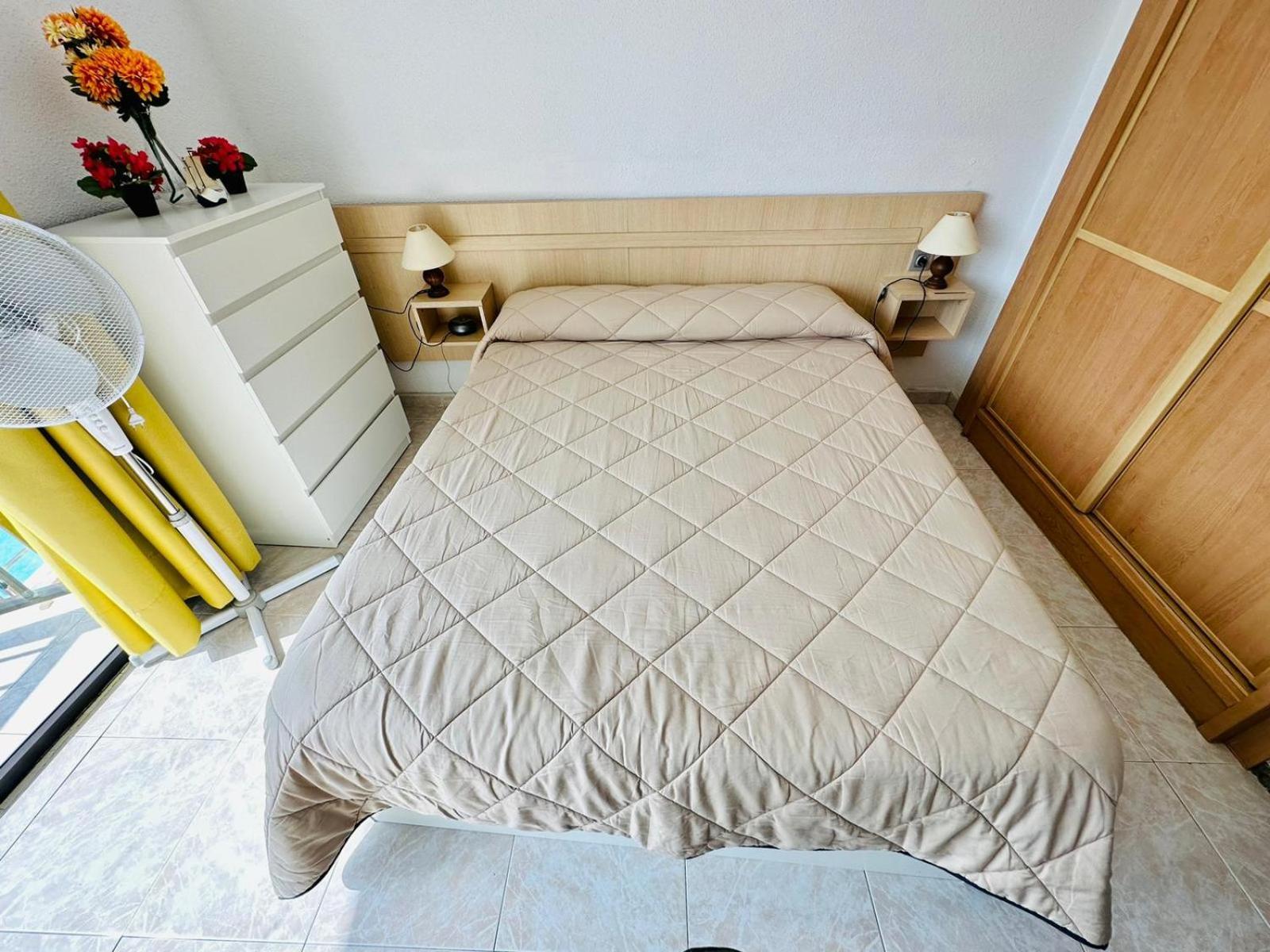Ocean Front Cozy 2 Bedroom, 3 Beds Spacious- Netflix, Pool, Beach Lift & Fast Wifi بلايا ديل إنغلز المظهر الخارجي الصورة